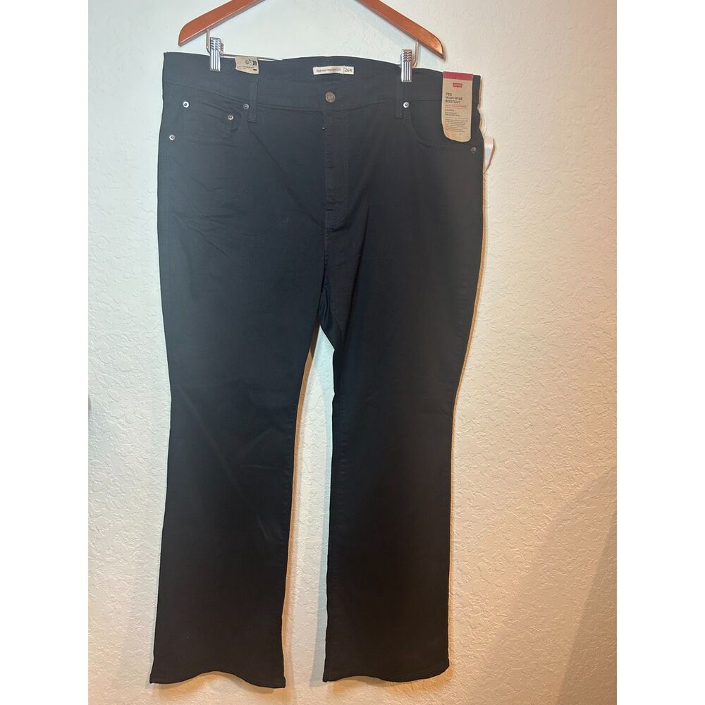 NWT Levi’s 725 High Rise Bootcut Jeans 26W M Black Plus Size